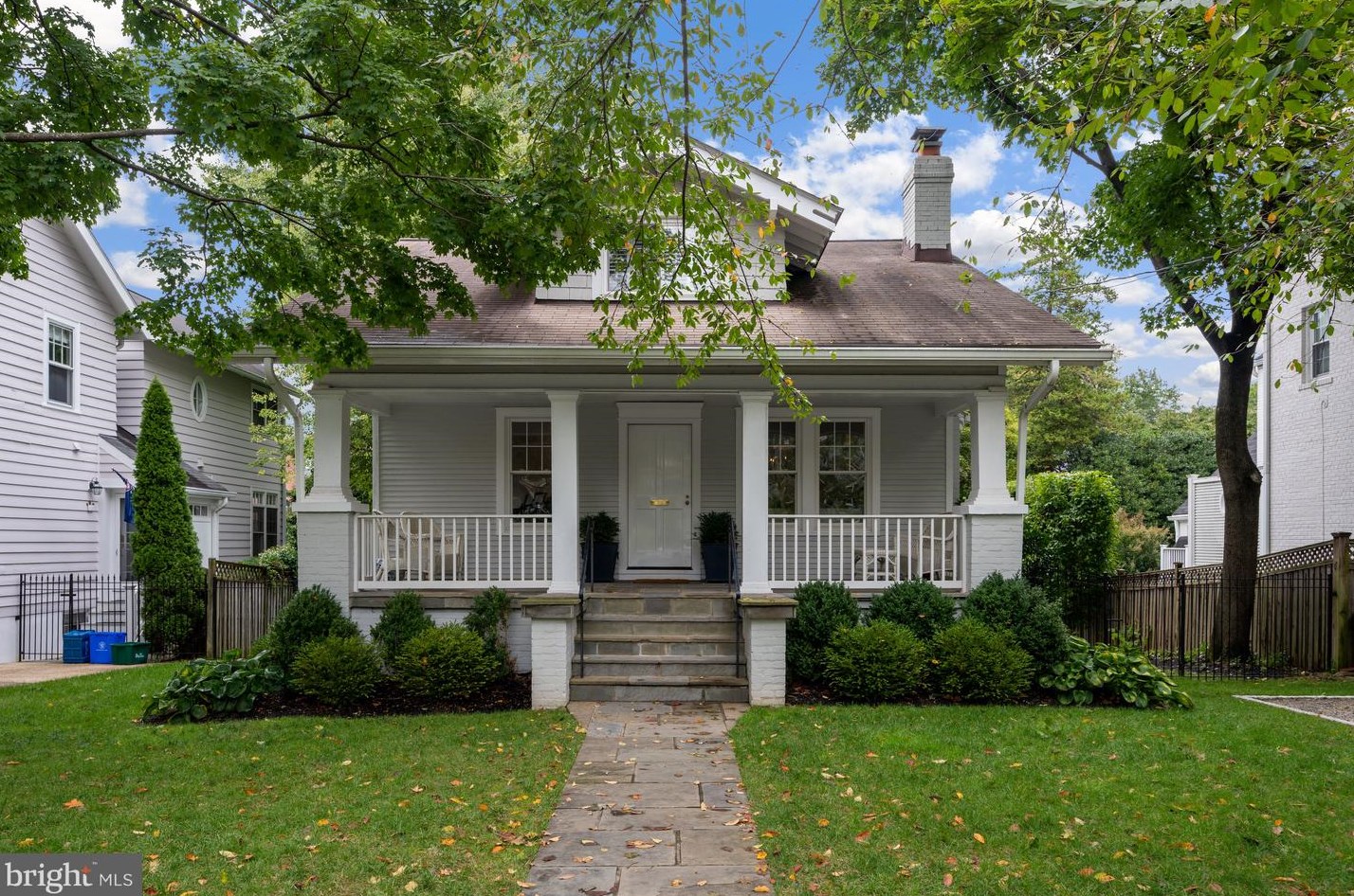 3613 Underwood St, Bethesda, MD 20815-4107