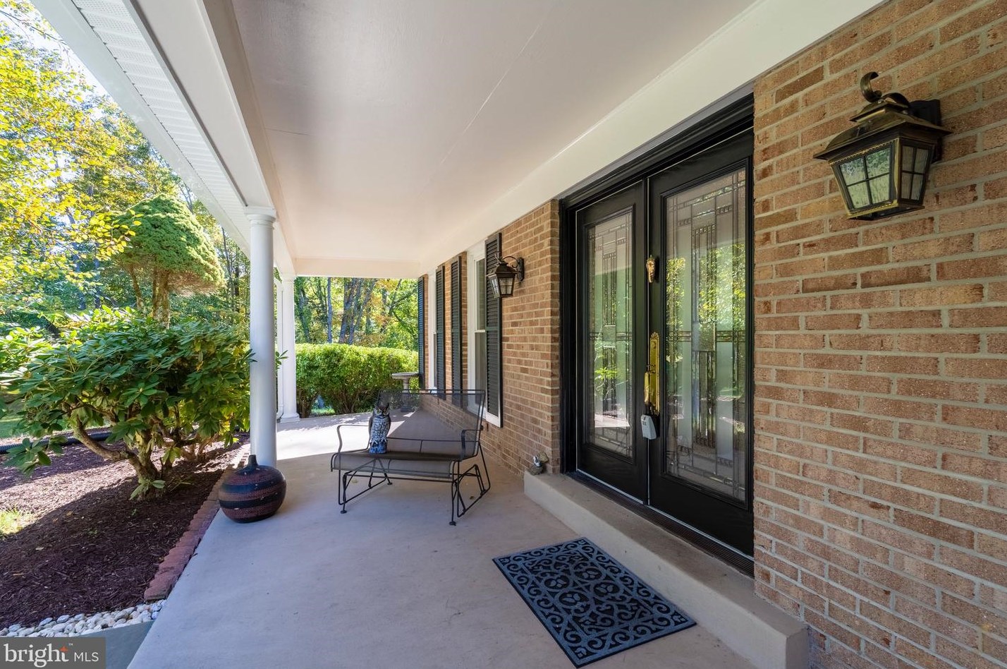 13416 Bonnie Dale Dr, Gaithersburg, MD 20878-3905