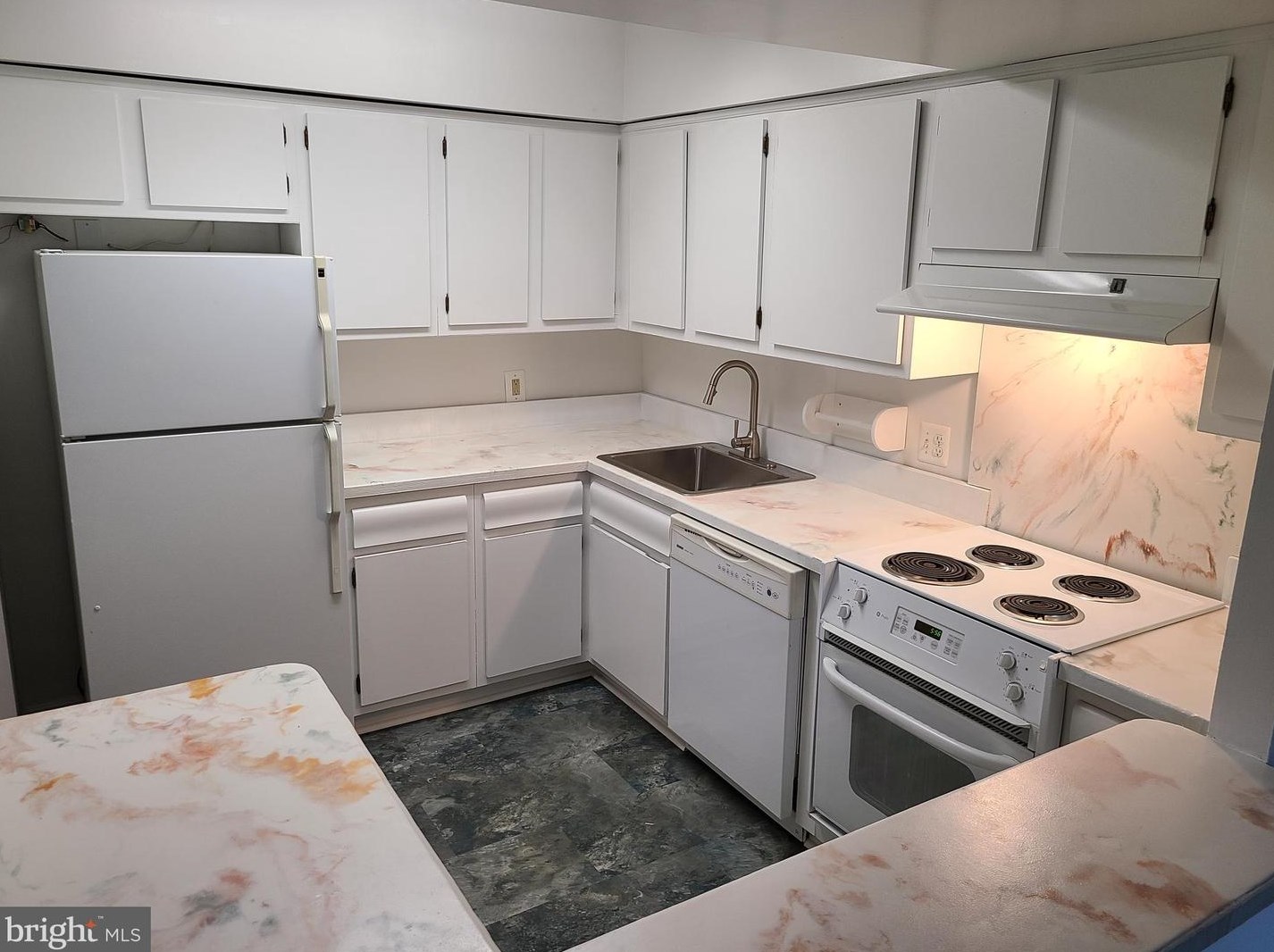 2921 N Leisure World Blvd Apt 317, Silver Spring, MD 20906