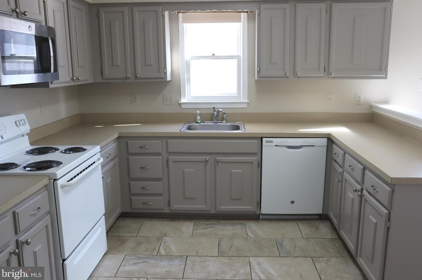 1515 Ivystone Ct, Silver Spring, MD 20904