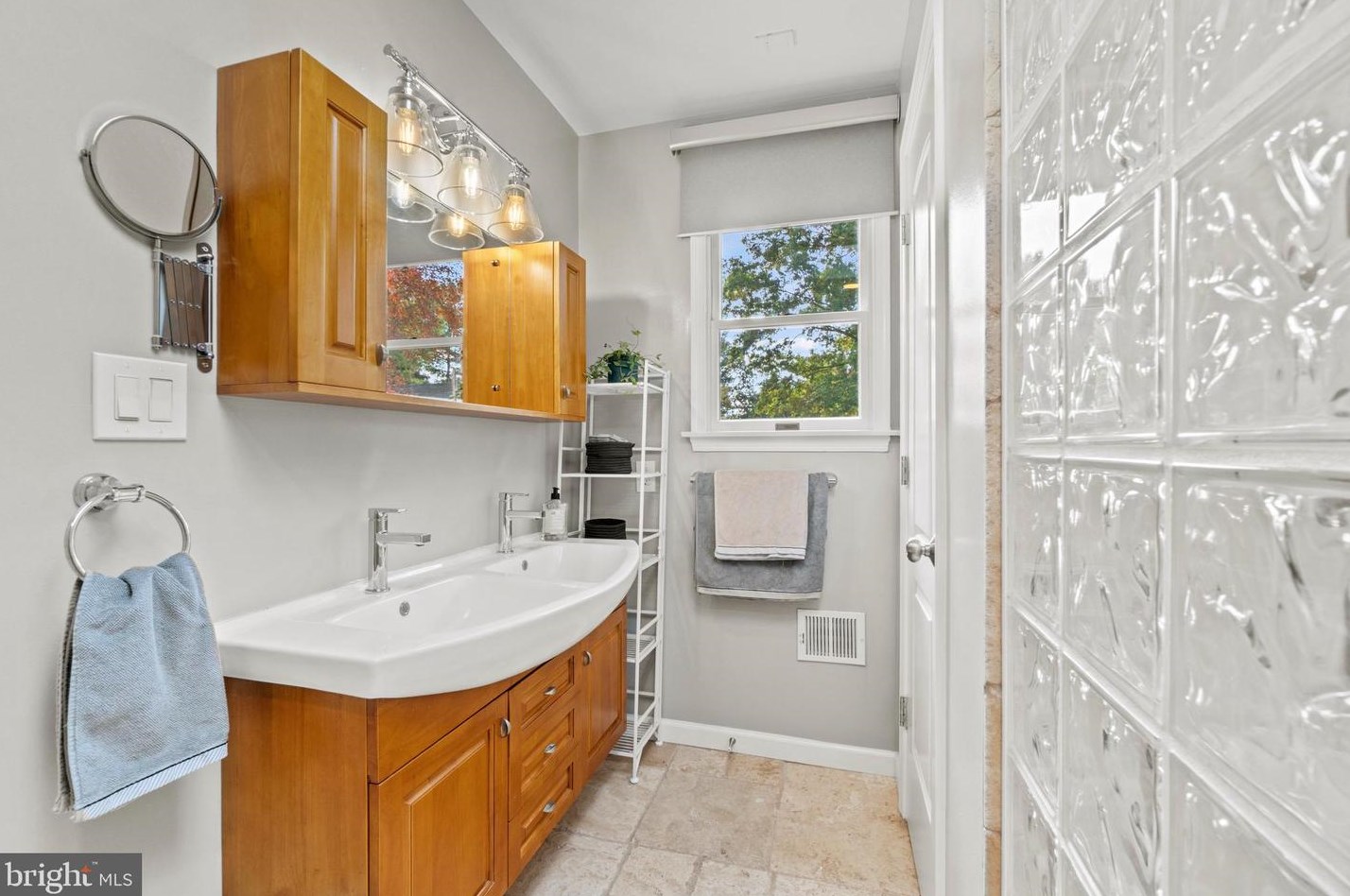 14020 Turkey Foot Rd, Gaithersburg MD  20878-3938 exterior