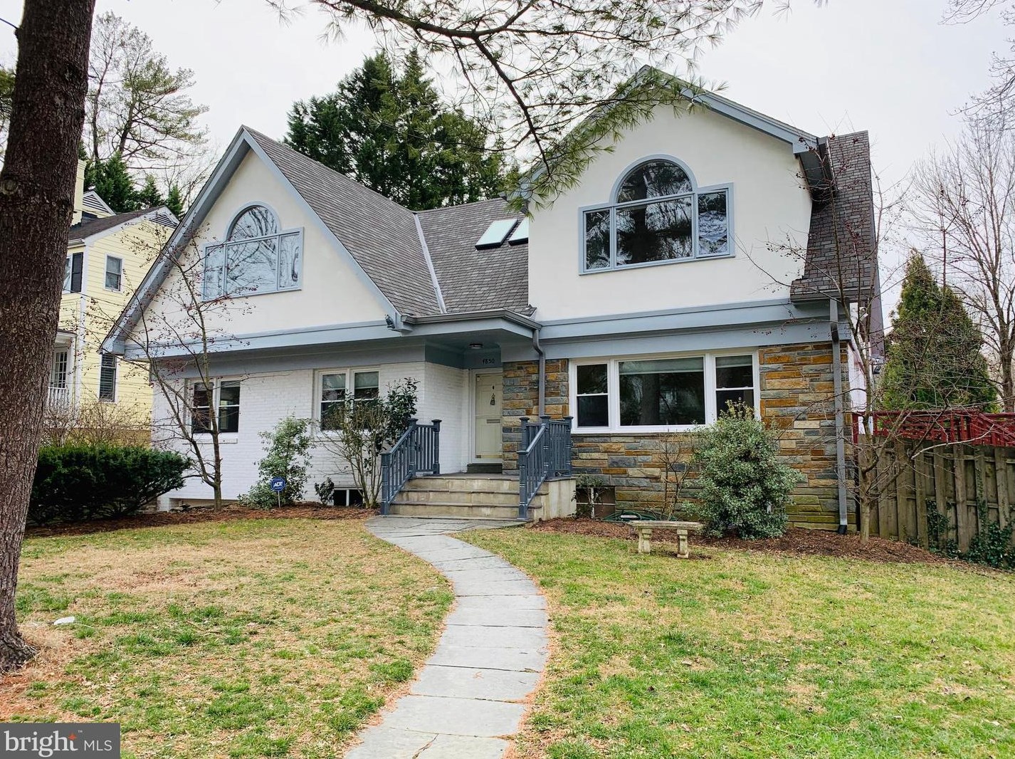 4850 Langdrum Ln, Bethesda, MD 20815-5413