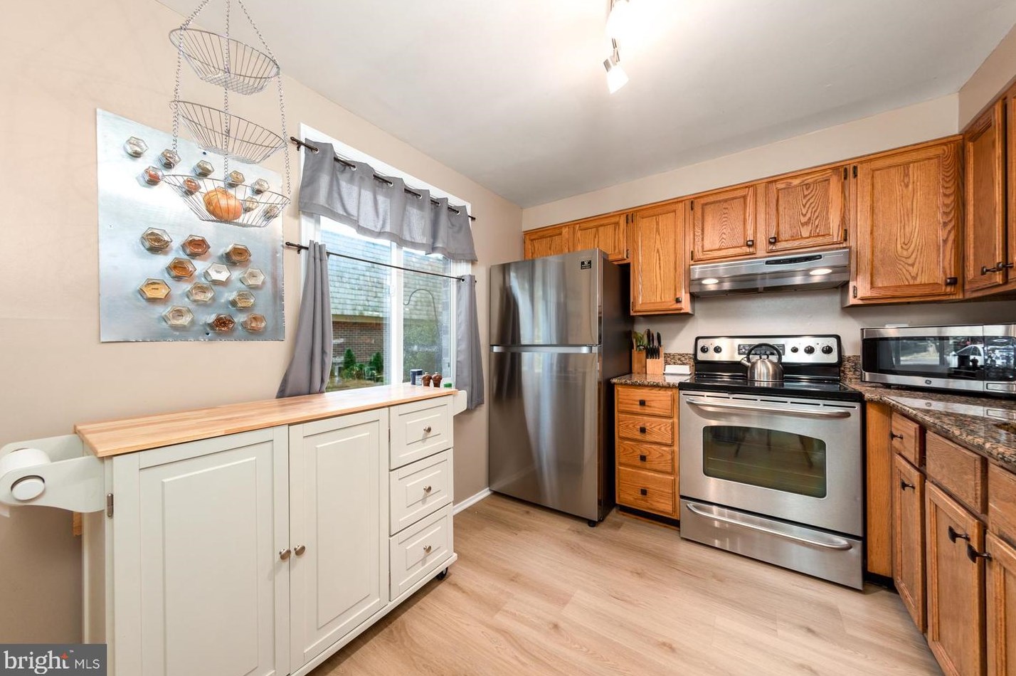 19014 Coltfield Ct, Gaithersburg, MD 20886-3952