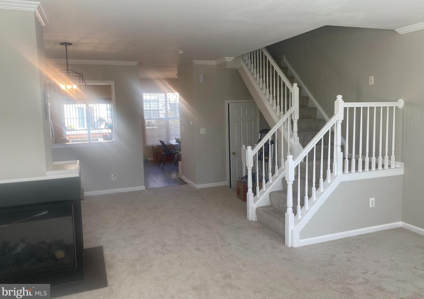 9449 Fields Rd, Gaithersburg MD  20878-4505 exterior