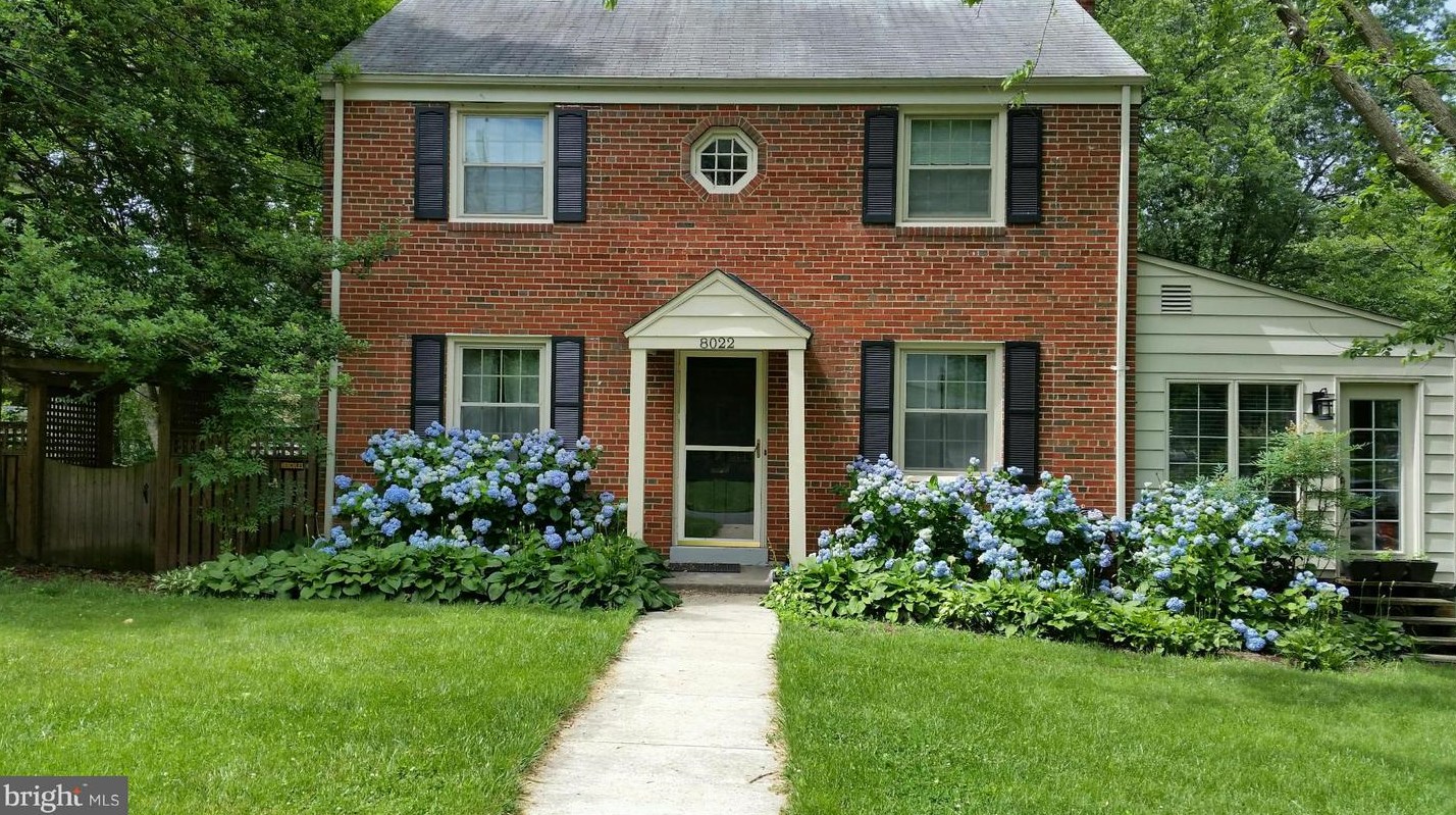 8022 Barron St, Silver Spring, MD 20912