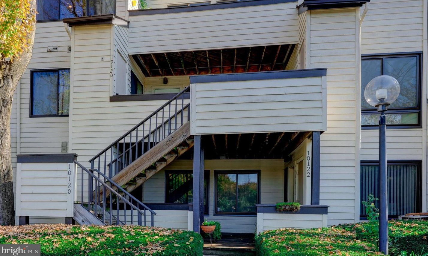 10120 Hellingly Pl, Gaithersburg, MD 20886-0561