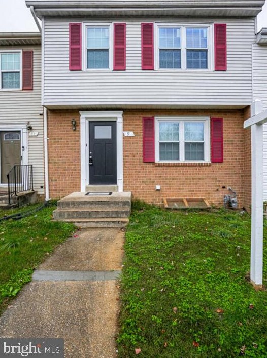 9 Autumn Hill Way, Gaithersburg MD  20877-1804 exterior