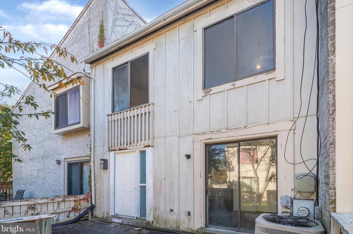 10139 Ridgeline Dr, Gaithersburg, MD 20886-3011