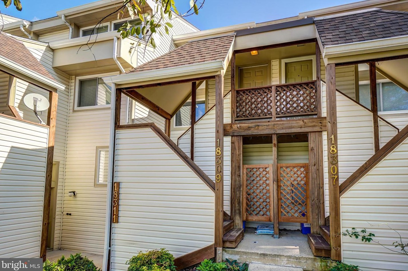 18309 Leman Lake Dr, Olney, MD 20832-3001