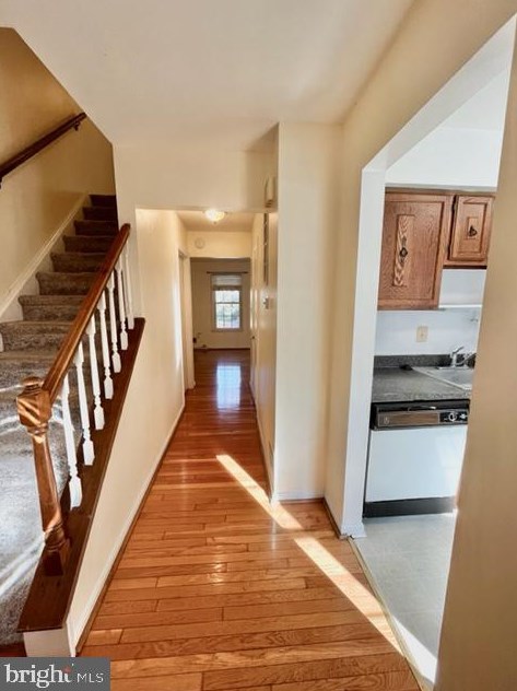 2 County Ct #16-1, Gaithersburg, MD 20878