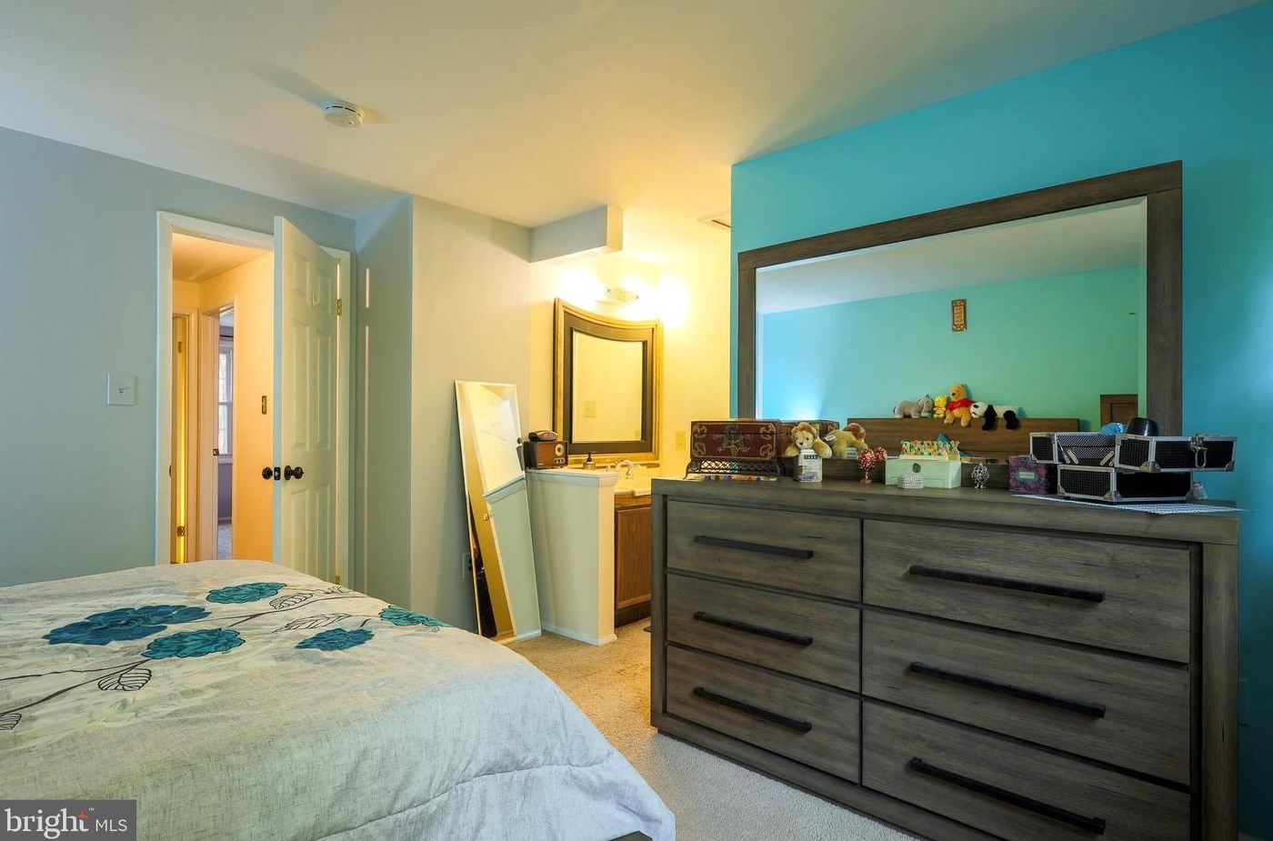 19851 Wheelwright Dr, Gaithersburg MD 20886-1048 exterior