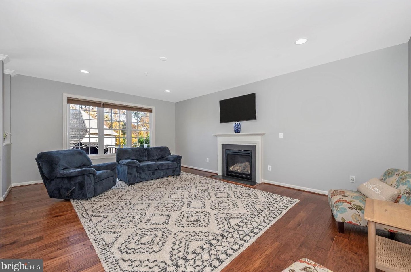 15505 Hallman Grove Ct, Gaithersburg MD  20878-3474 exterior