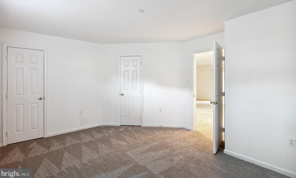 12 Battery Bend Ct, Gaithersburg MD  20886-4593 exterior