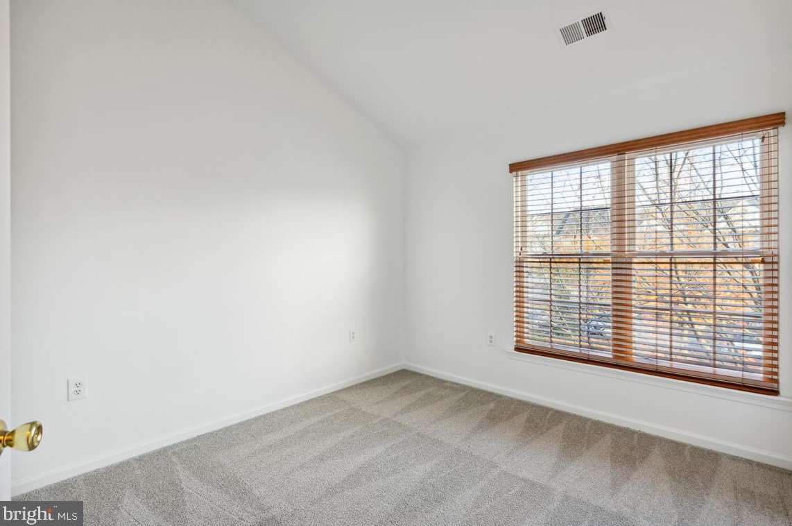 12 Battery Bend Ct, Gaithersburg MD  20886-4593 exterior