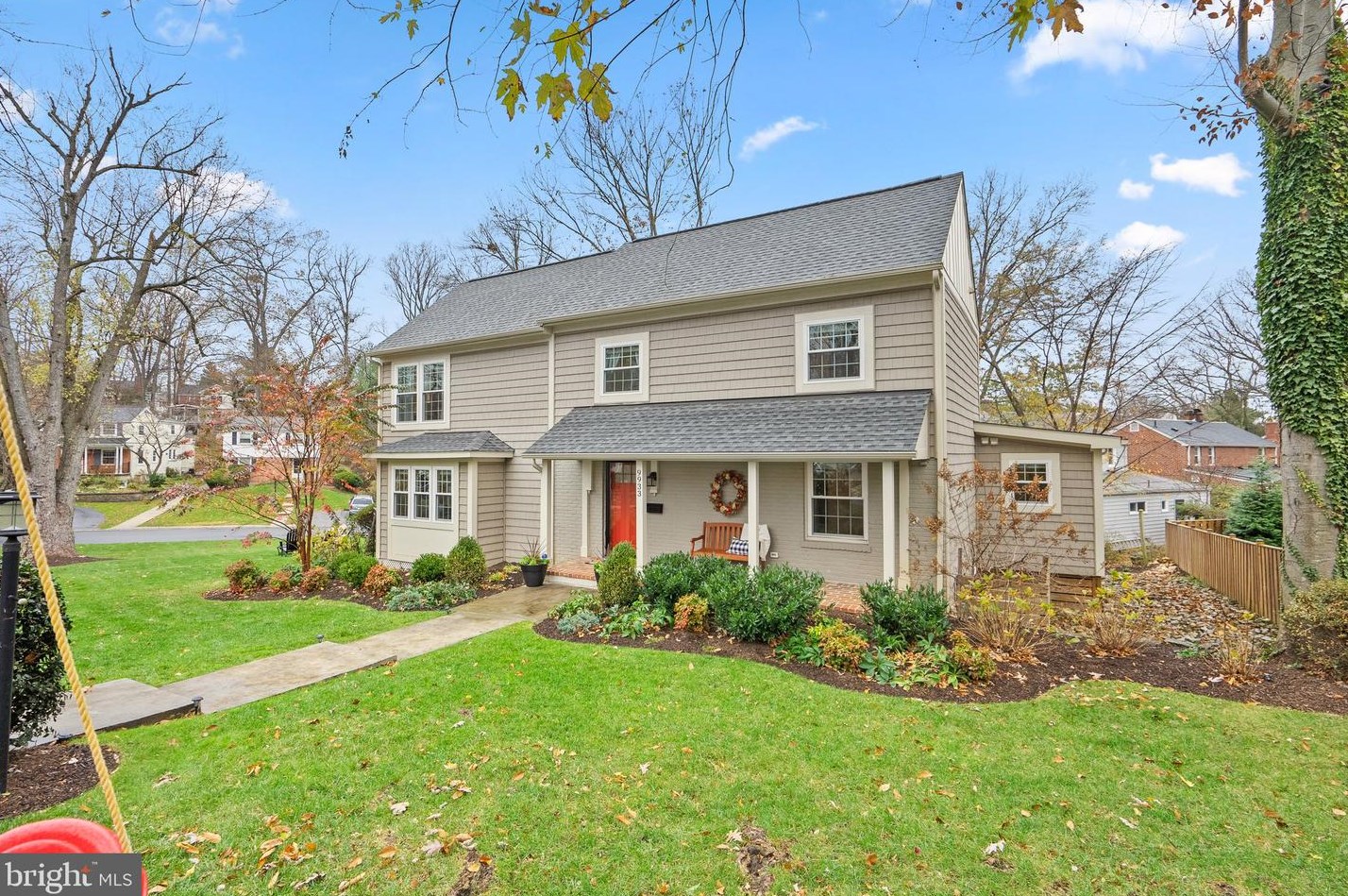 9933 Woodburn Rd, Silver Spring, MD 20901