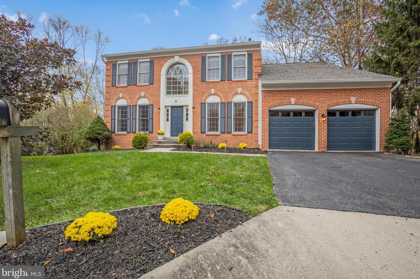 6 Riviera Ct, Silver Spring, MD 20904