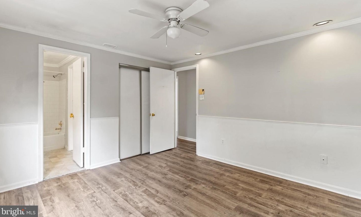9245 Broadwater Dr, Gaithersburg MD  20879-2170 exterior