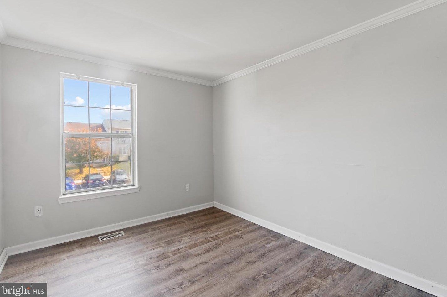 9245 Broadwater Dr, Gaithersburg MD  20879-2170 exterior