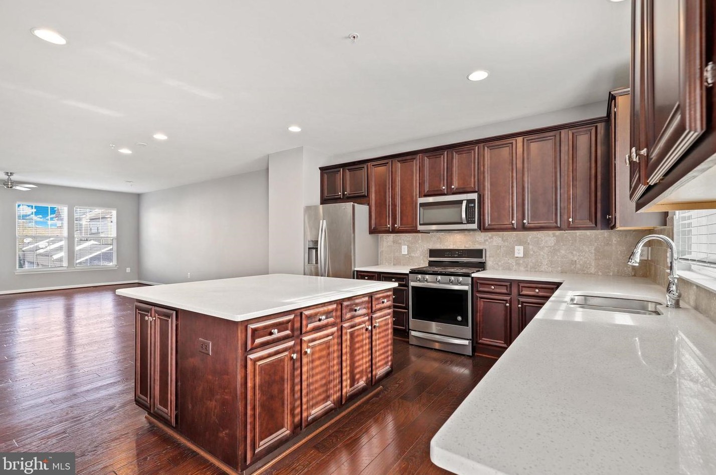 23744 Clarksmeade Dr, Clarksburg MD 20871-4344 exterior