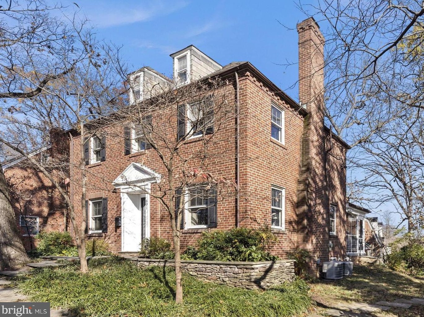 601 Philadelphia Ave, Silver Spring, MD 20912