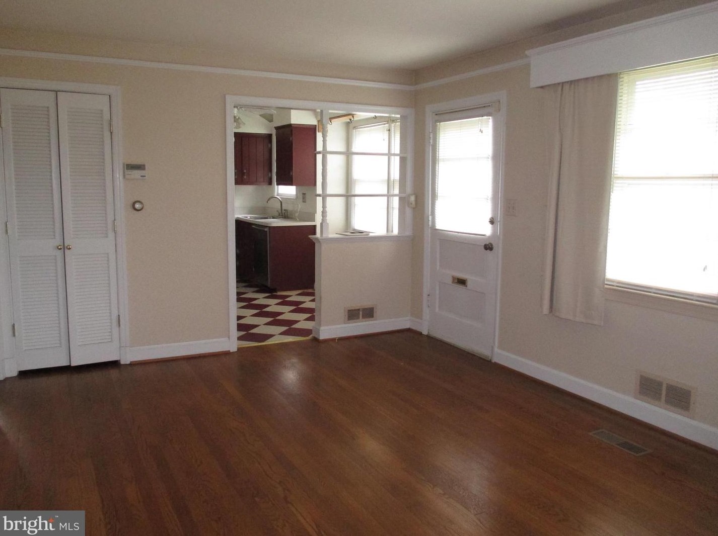 7 James St, Gaithersburg MD  20877-1929 exterior