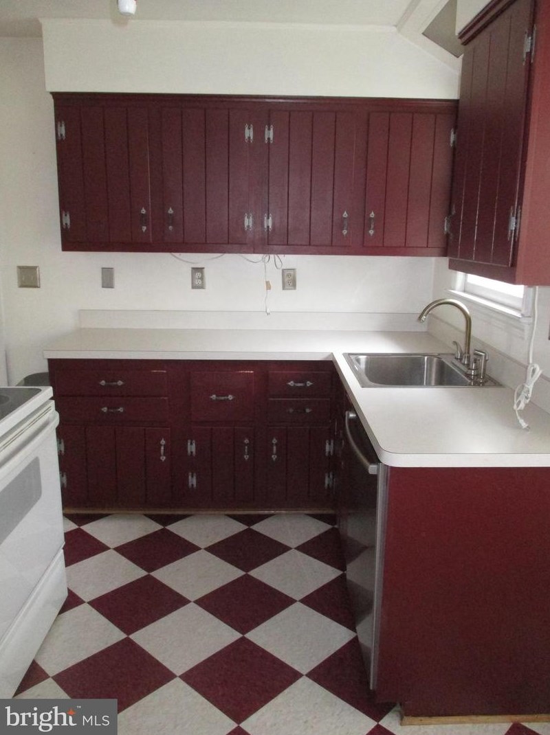 7 James St, Gaithersburg MD  20877-1929 exterior