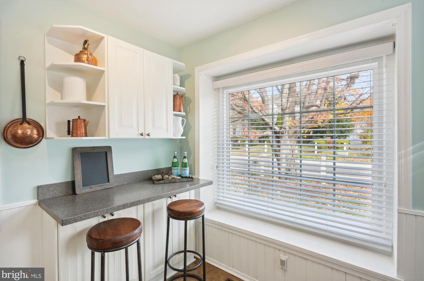 2 Linden Hall Ct, Gaithersburg MD  20877-3453 exterior