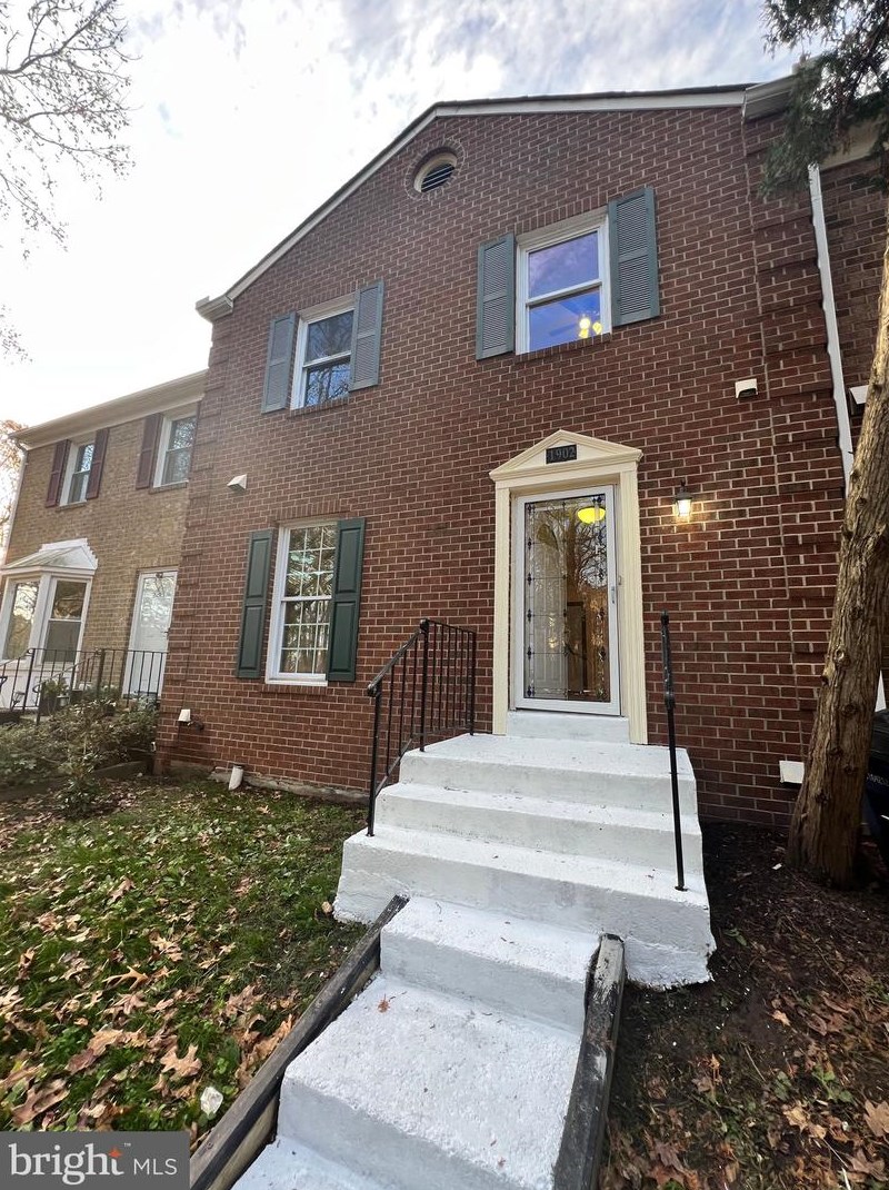 1902 Catoctin Ter, Silver Spring, MD 20906