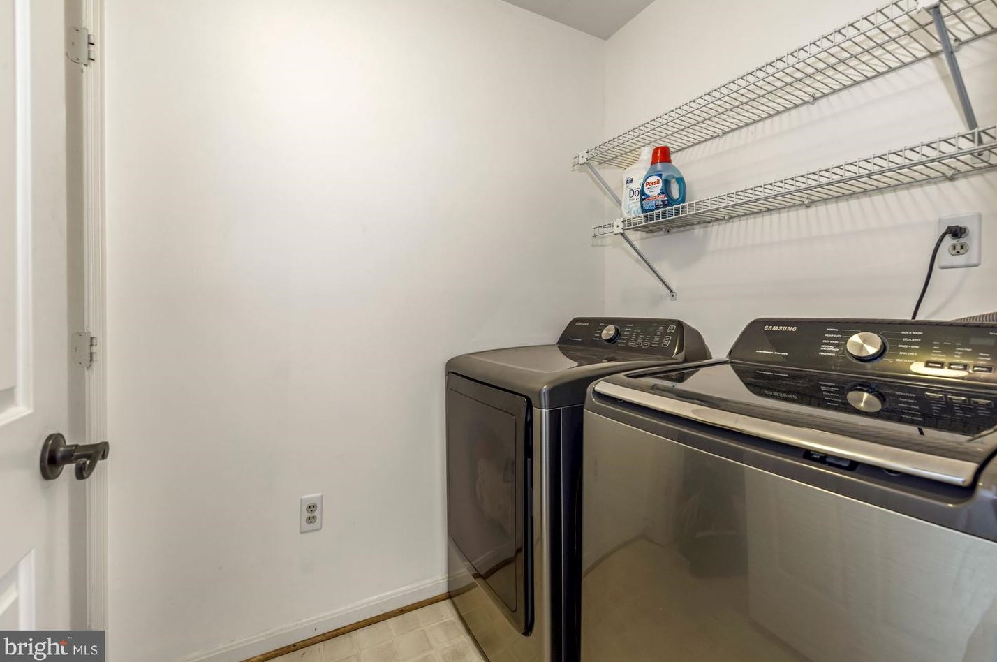 124 Billingsgate Ln, Gaithersburg MD  20877-3726 exterior