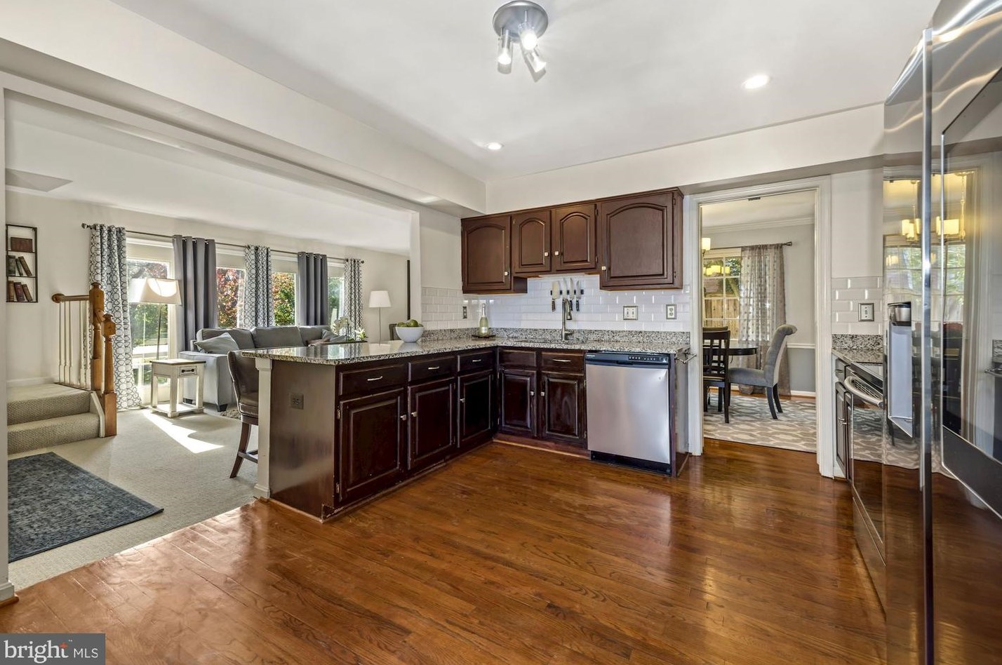 124 Billingsgate Ln, Gaithersburg MD  20877-3726 exterior