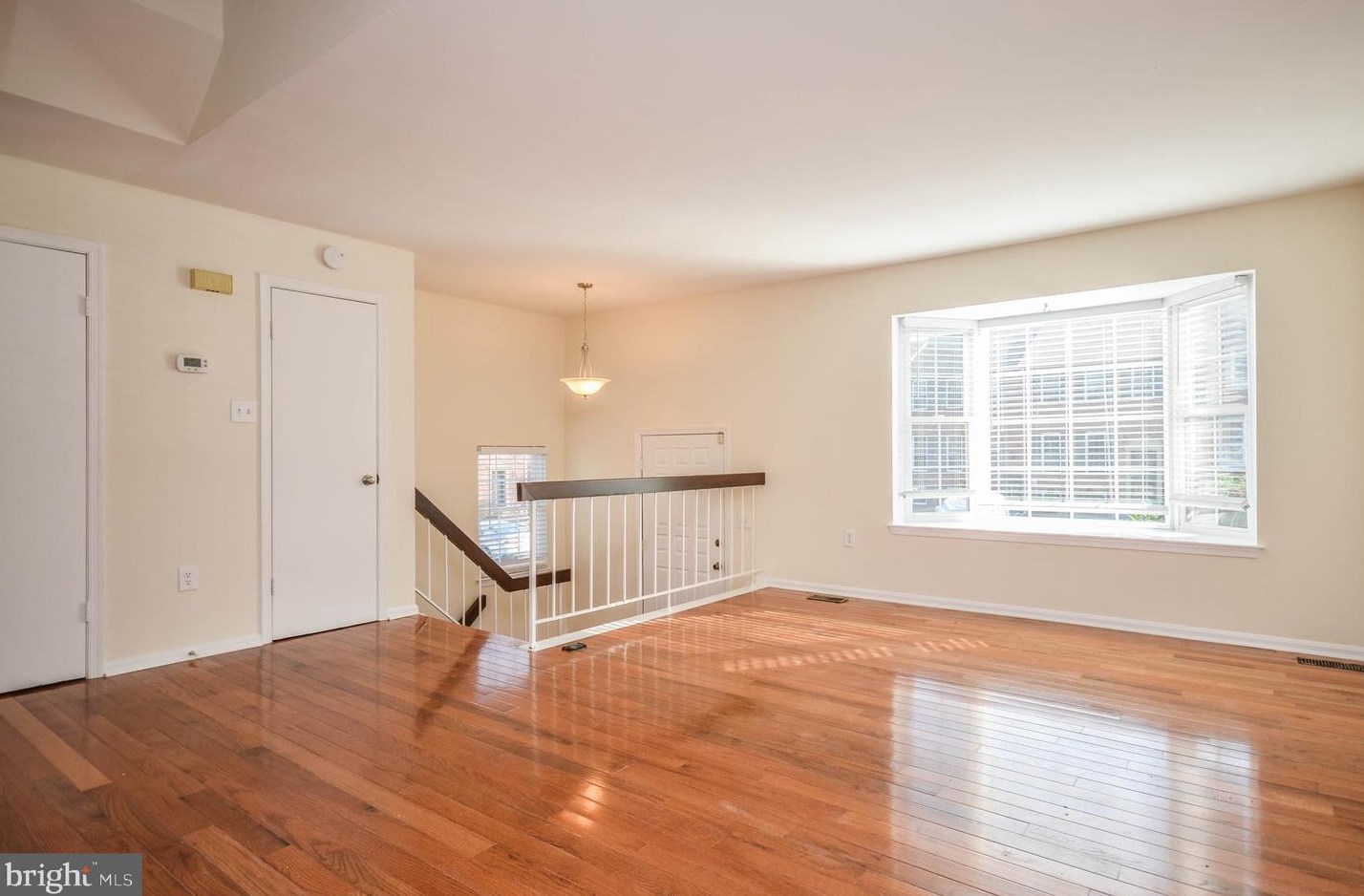 1922 Brightleaf Ct, Silver Spring, MD 20902