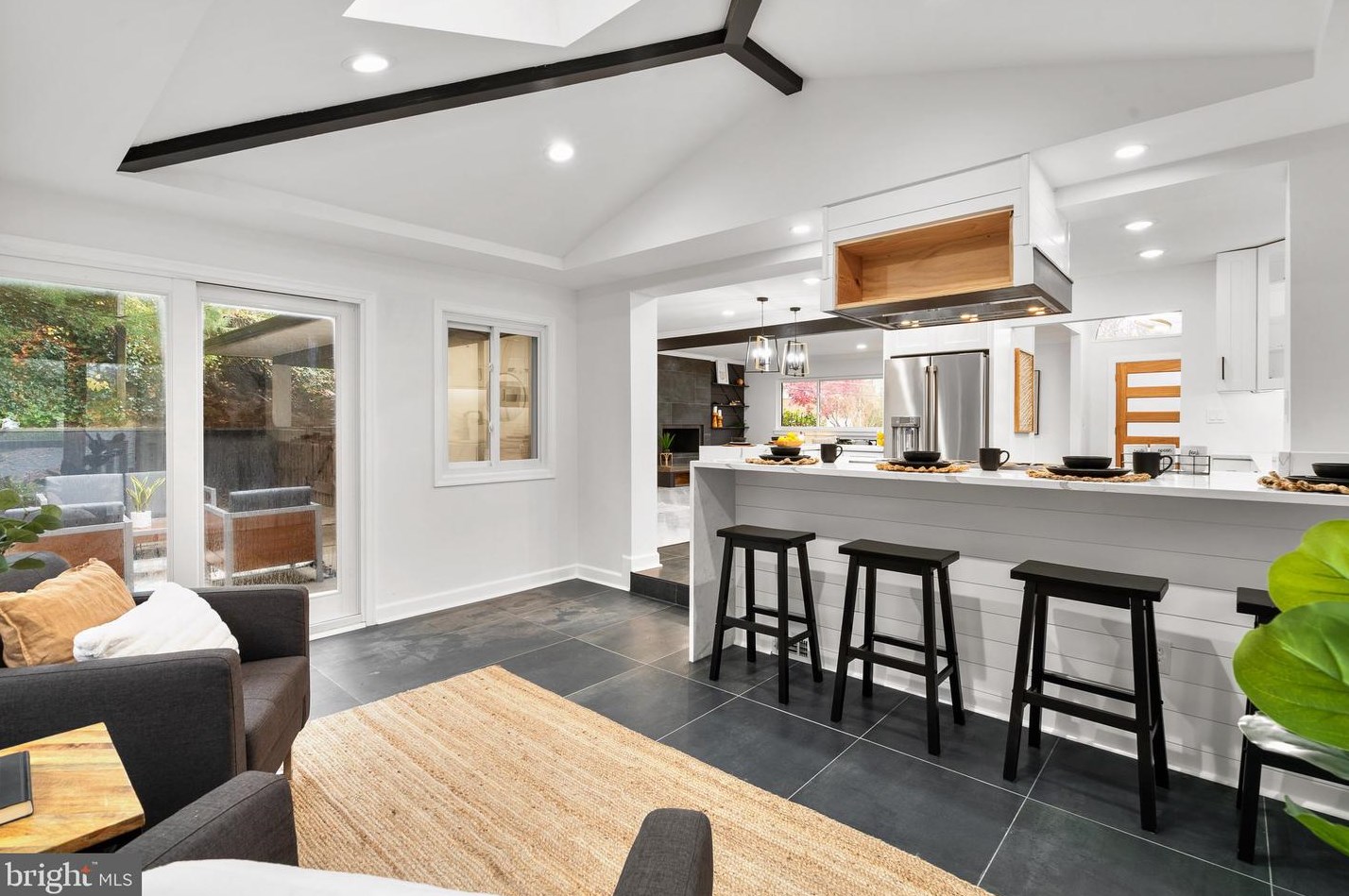 7903 Rocton Ave, Bethesda MD  20815-3911 exterior