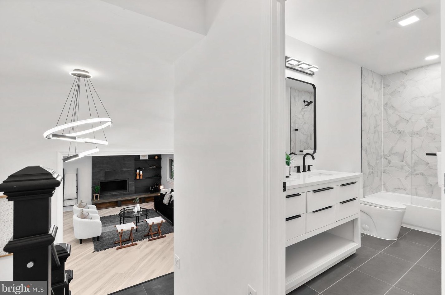 7903 Rocton Ave, Bethesda MD  20815-3911 exterior