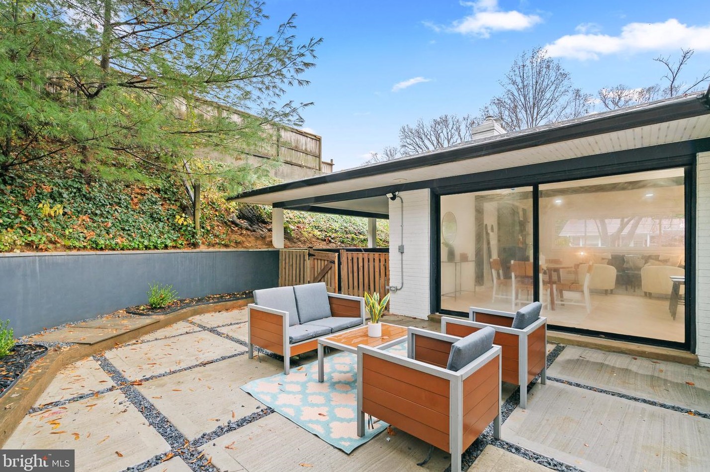 7903 Rocton Ave, Bethesda MD  20815-3911 exterior