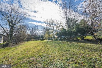18529 Strawberry Knoll Road, Gaithersburg, MD 20879 - Photo 1