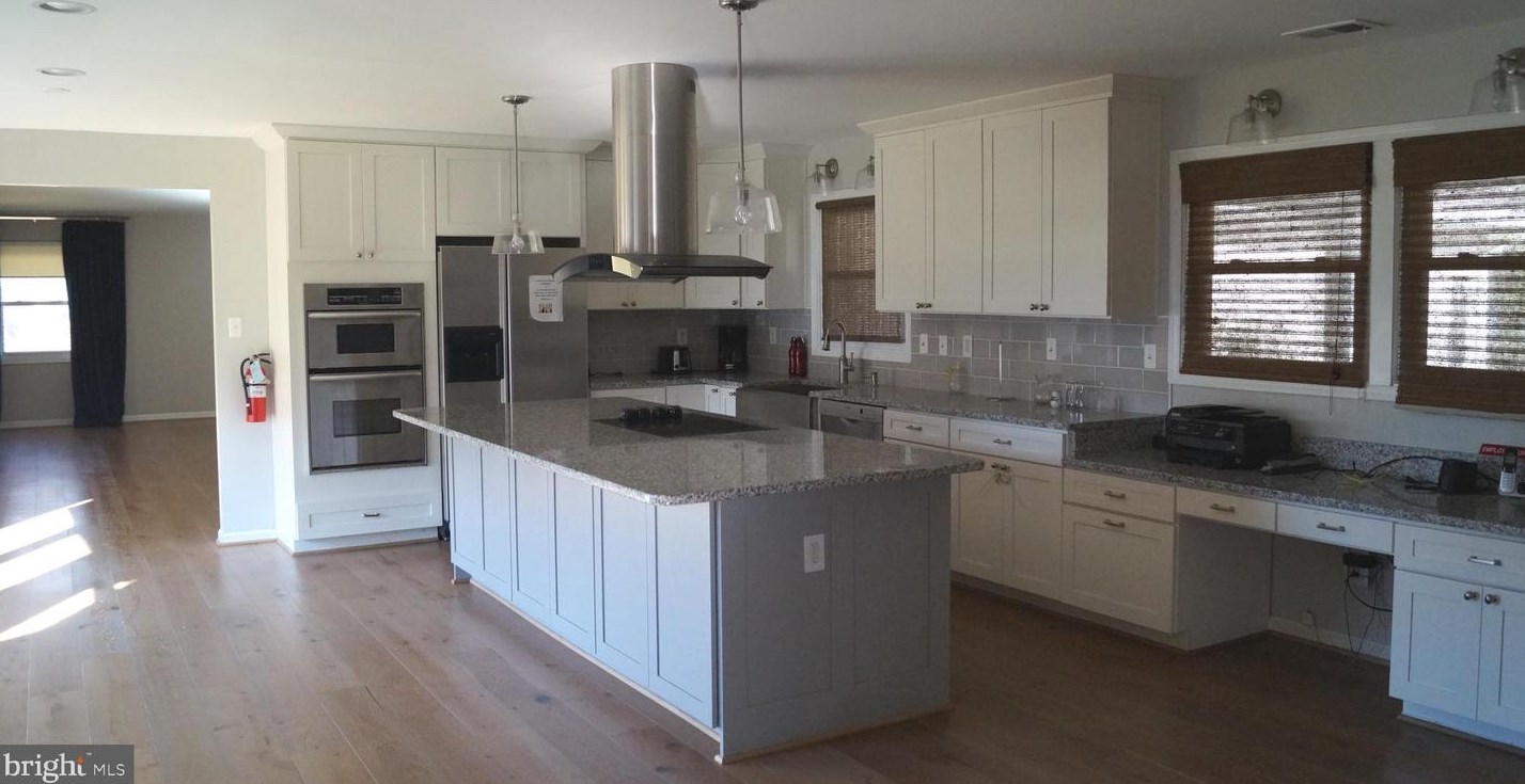 13800 Beacon Hollow Ln, Silver Spring, MD 20906