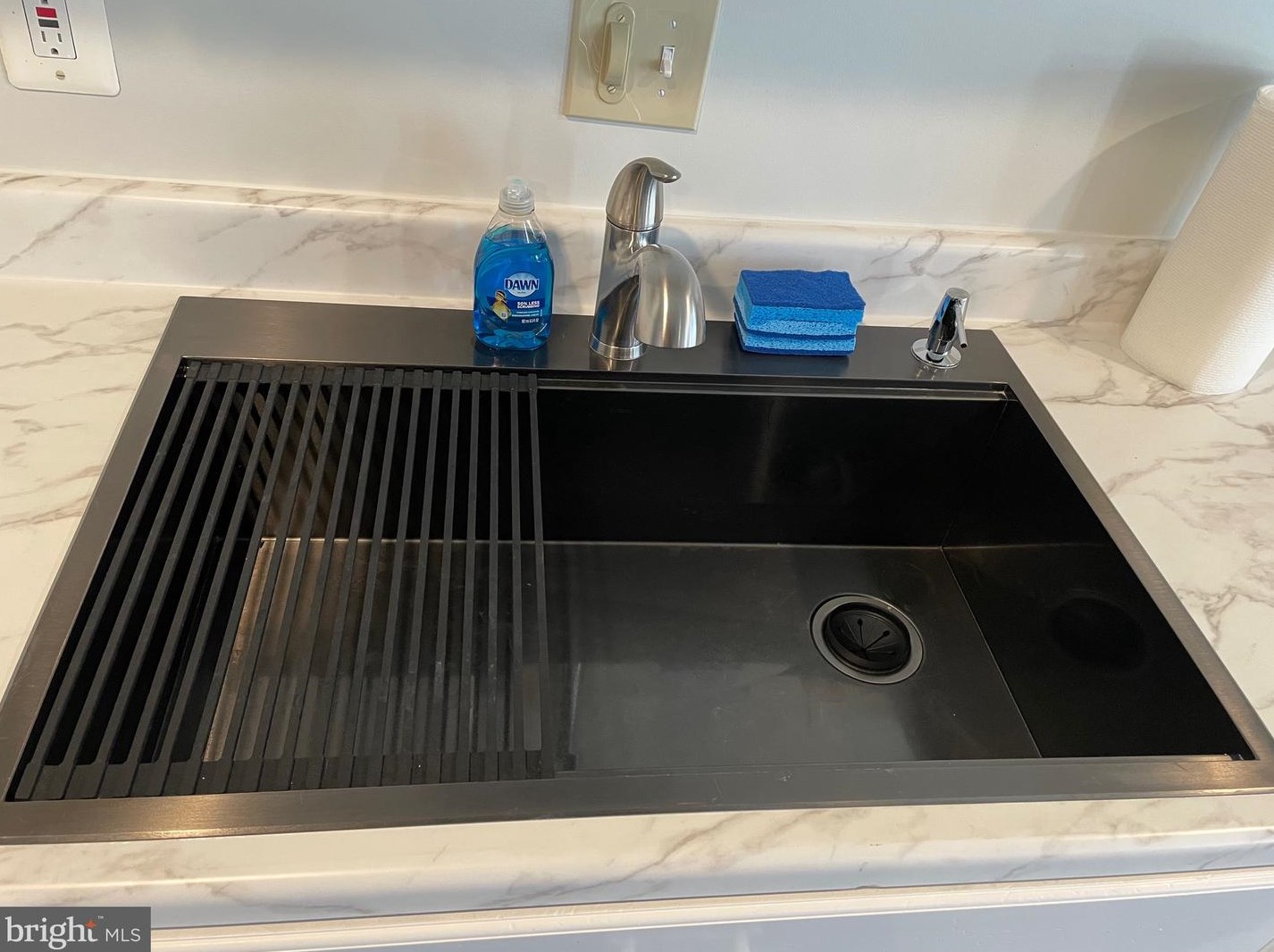 10020 Stedwick Rd, Gaithersburg MD 20886-3716 exterior