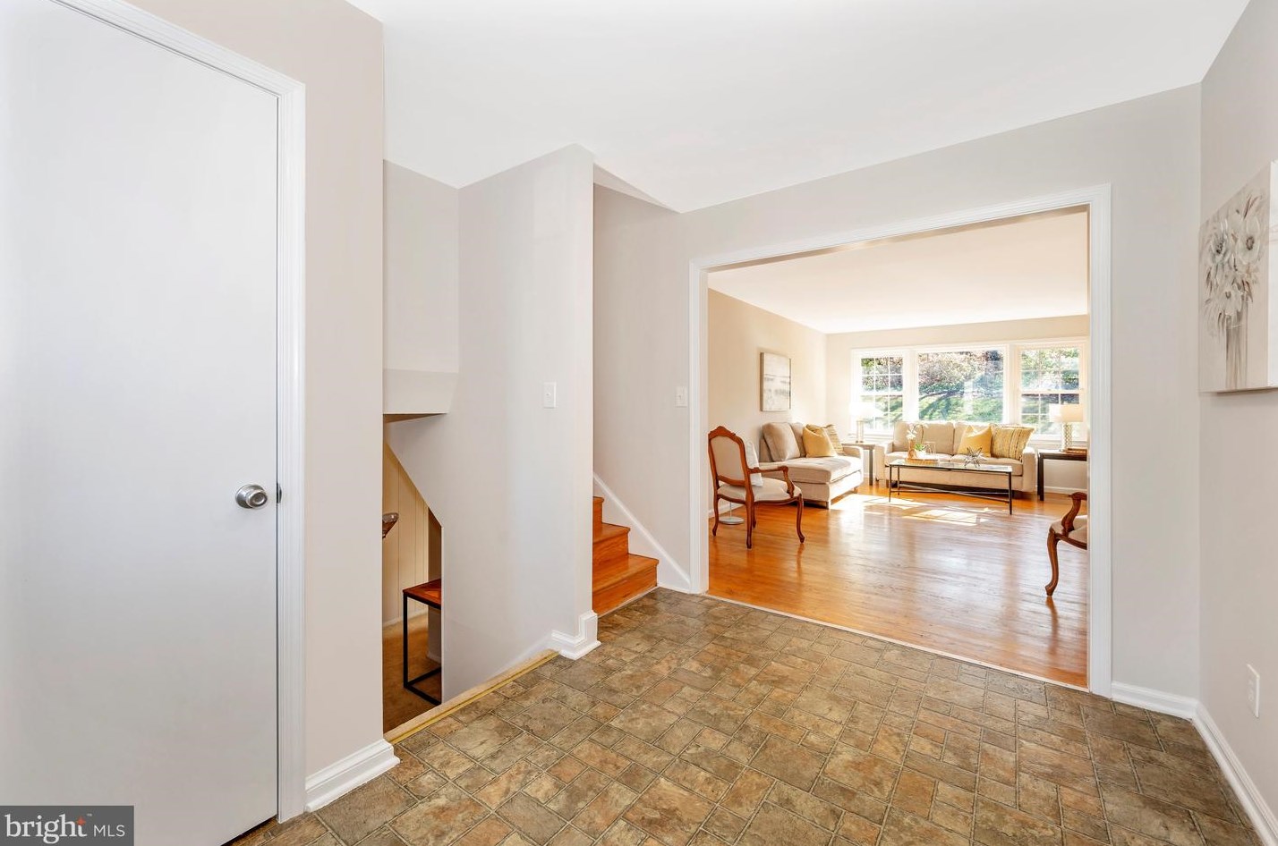 14201 Northwyn Dr, Silver Spring, MD 20904