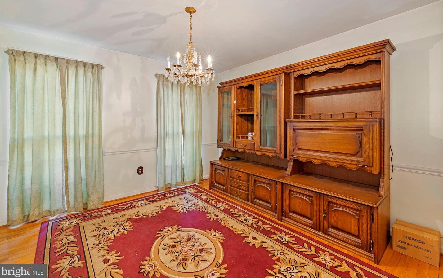 13 Brighton Dr, Gaithersburg, MD 20877-1809