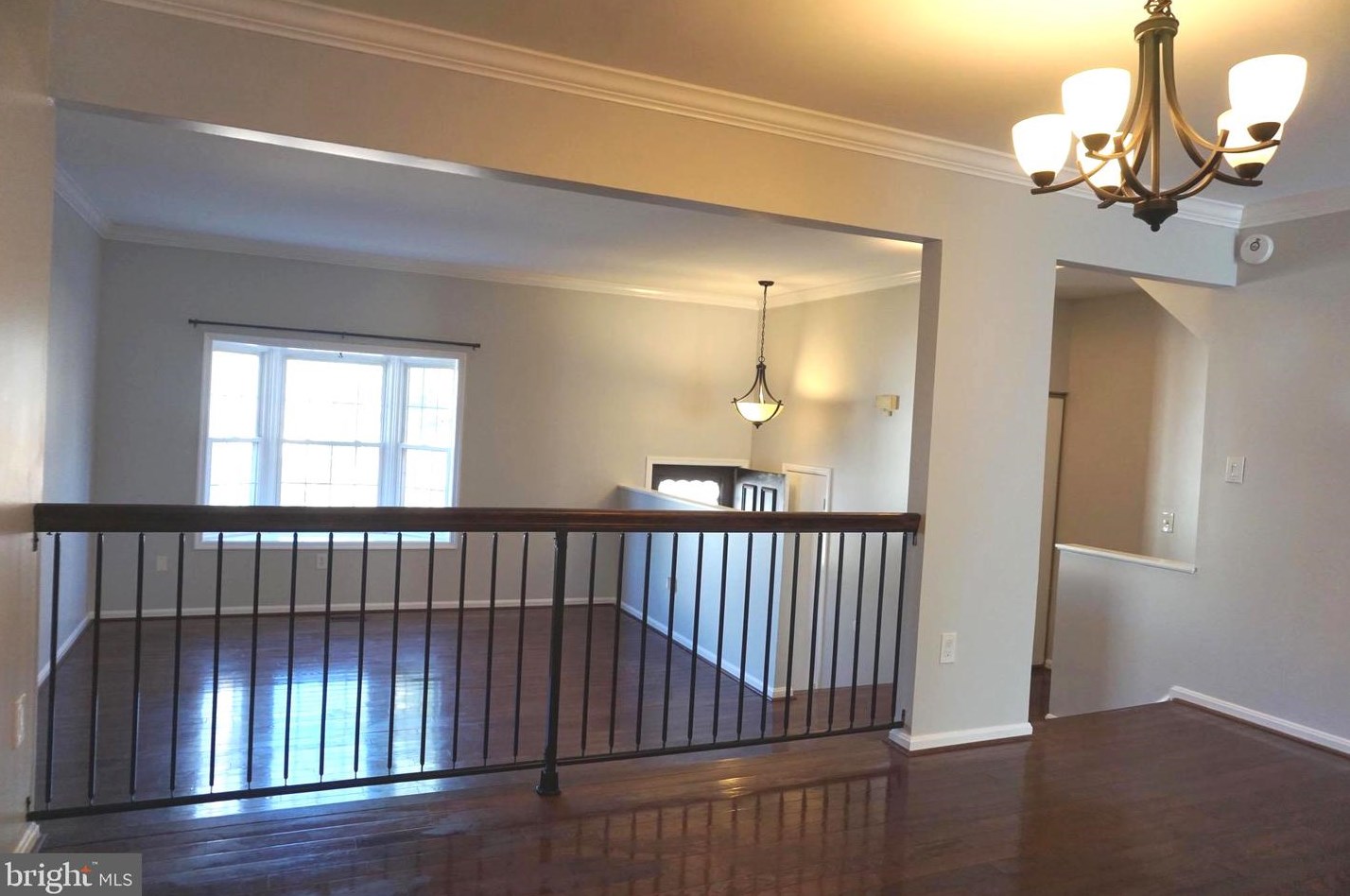 7 Meadow Grass Ct, Gaithersburg MD  20878-2807 exterior