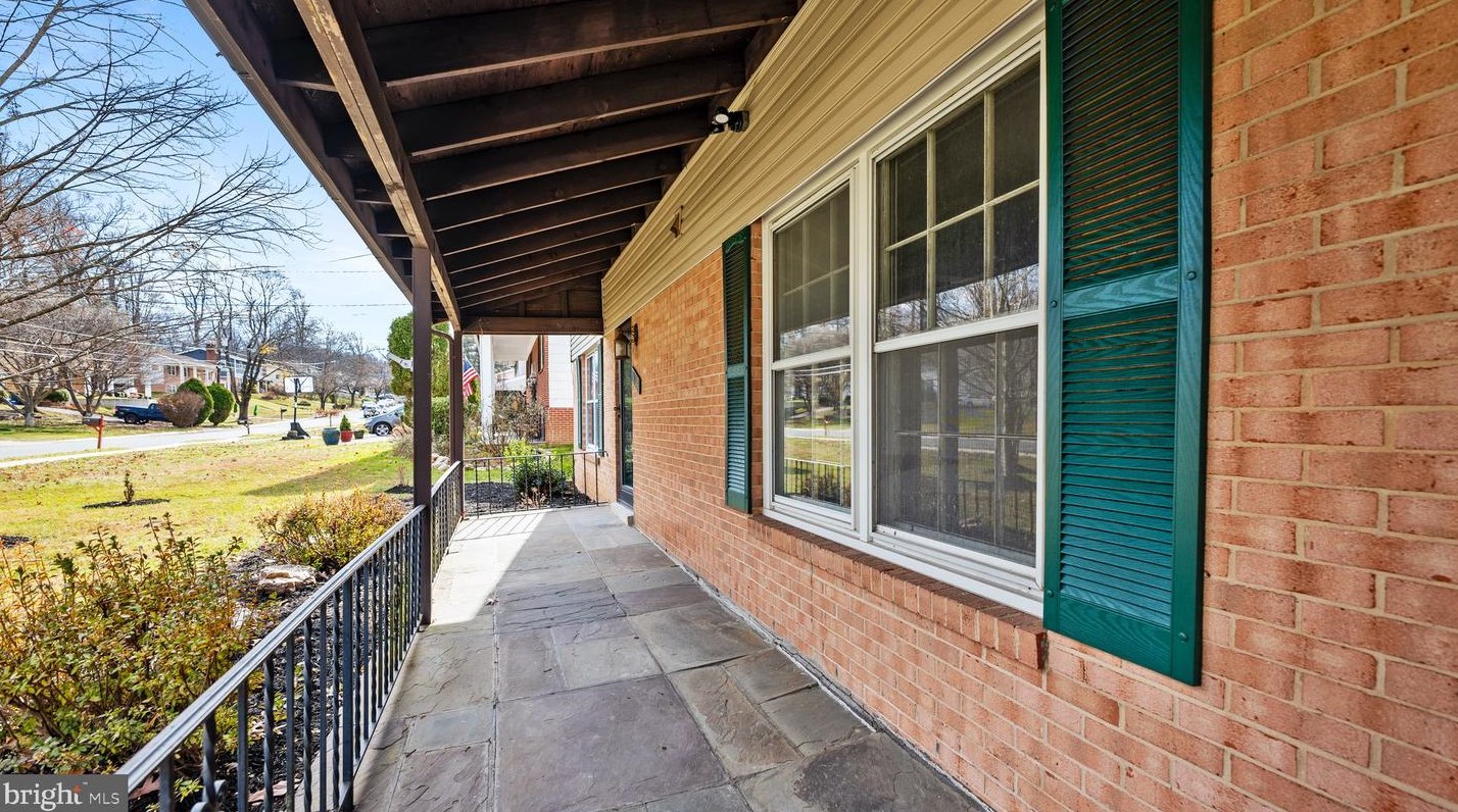 13114 Wilton Oaks Dr, Silver Spring, MD 20906