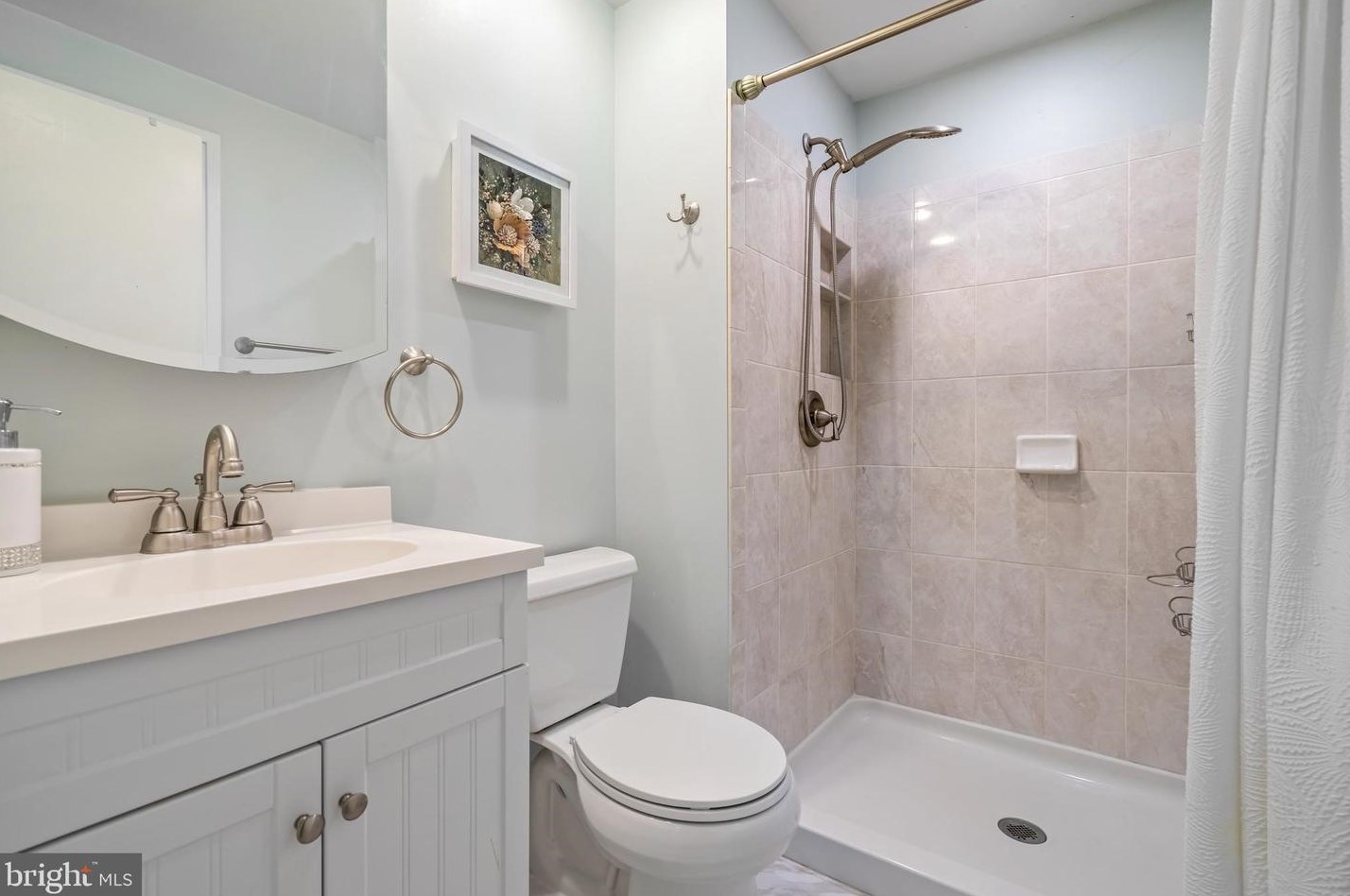 19502 Burlingame Way, Gaithersburg MD  20886-1015 exterior