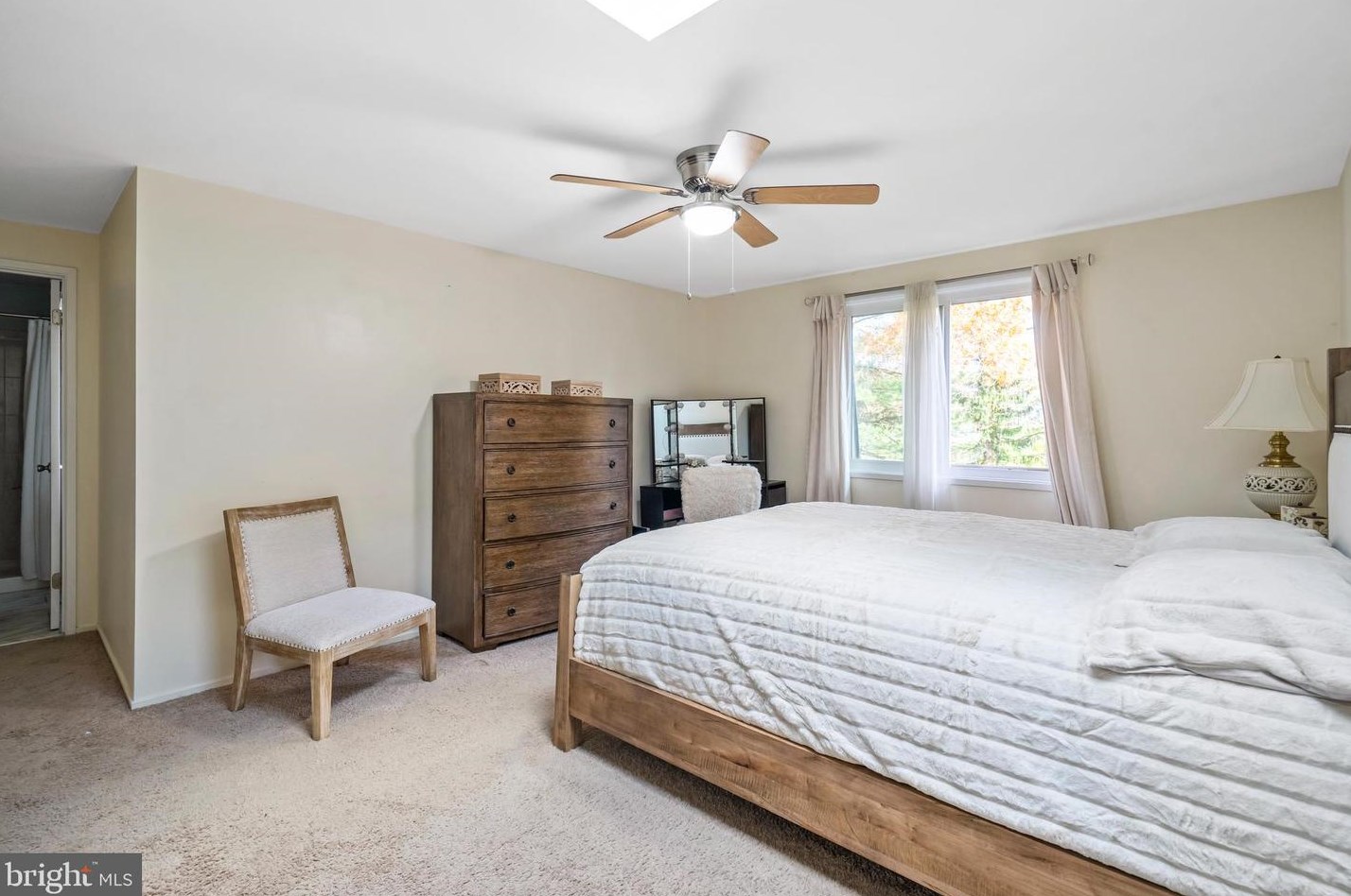 19502 Burlingame Way, Gaithersburg MD  20886-1015 exterior