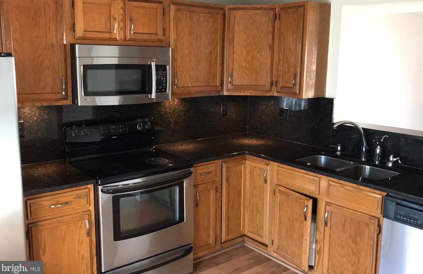 19500 Kildonan Dr, Gaithersburg, MD 20879