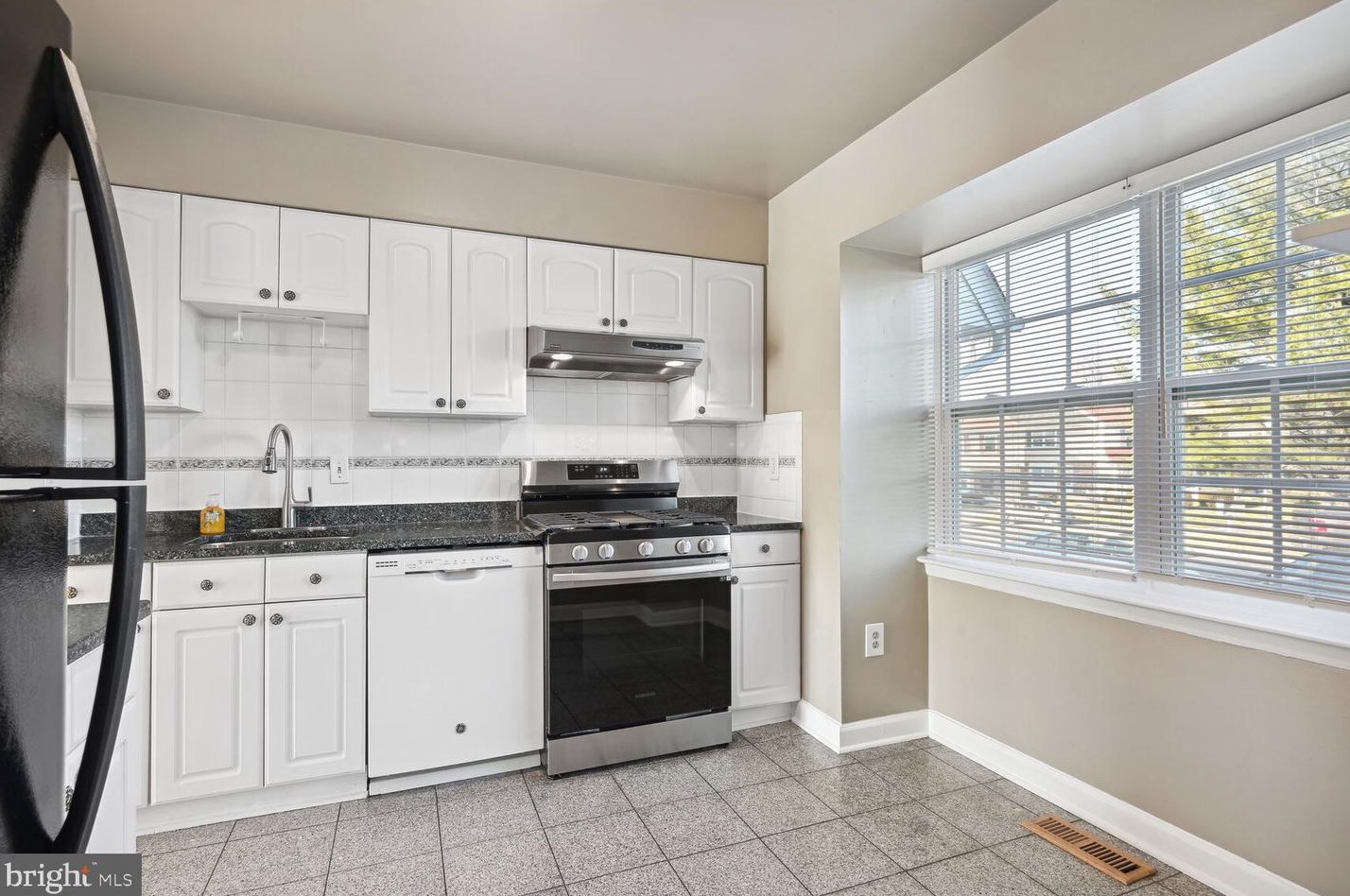 8324 Mountain Ash Way, Gaithersburg, MD 20879