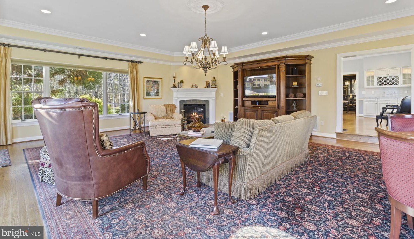 13529 Scottish Autumn Ct, Gaithersburg MD  20878-3991 exterior