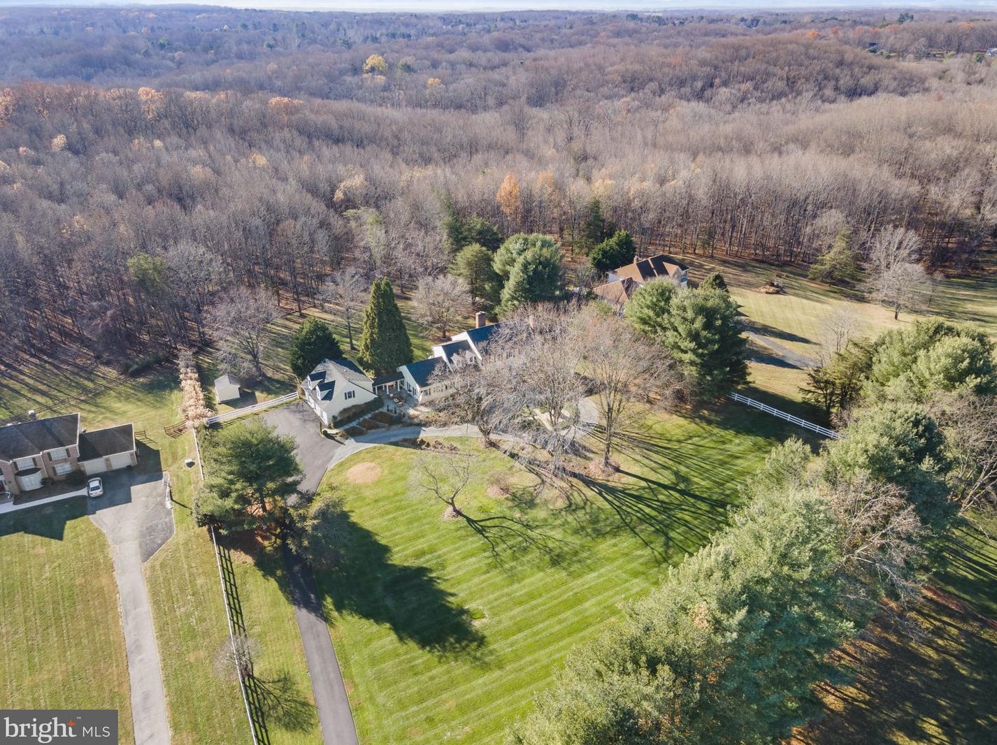 13529 Scottish Autumn Ct, Gaithersburg MD  20878-3991 exterior