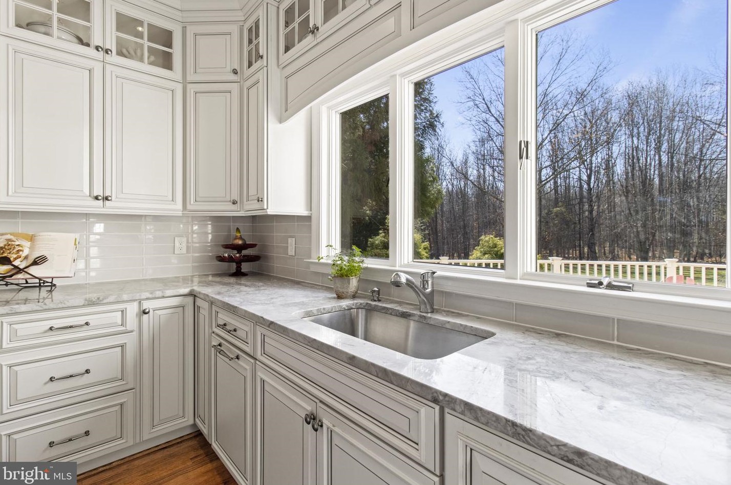 13529 Scottish Autumn Ct, Gaithersburg MD  20878-3991 exterior