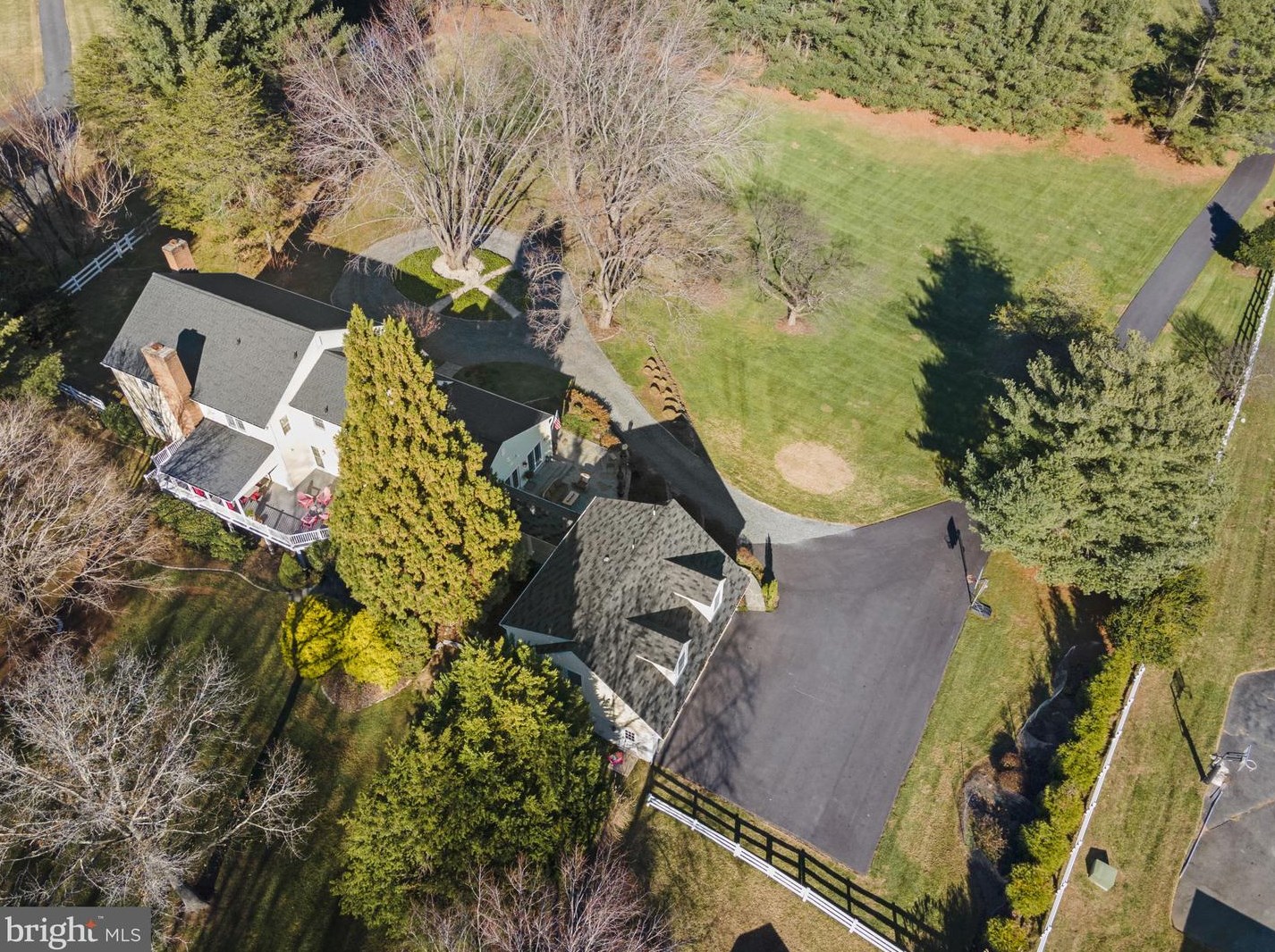 13529 Scottish Autumn Ct, Gaithersburg MD  20878-3991 exterior