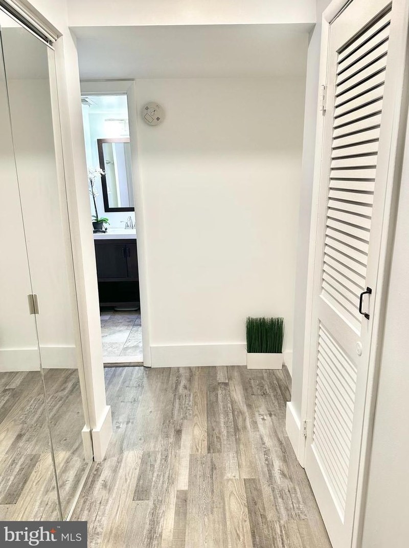 18808 Walkers Choice Rd #1, Gaithersburg, MD 20886